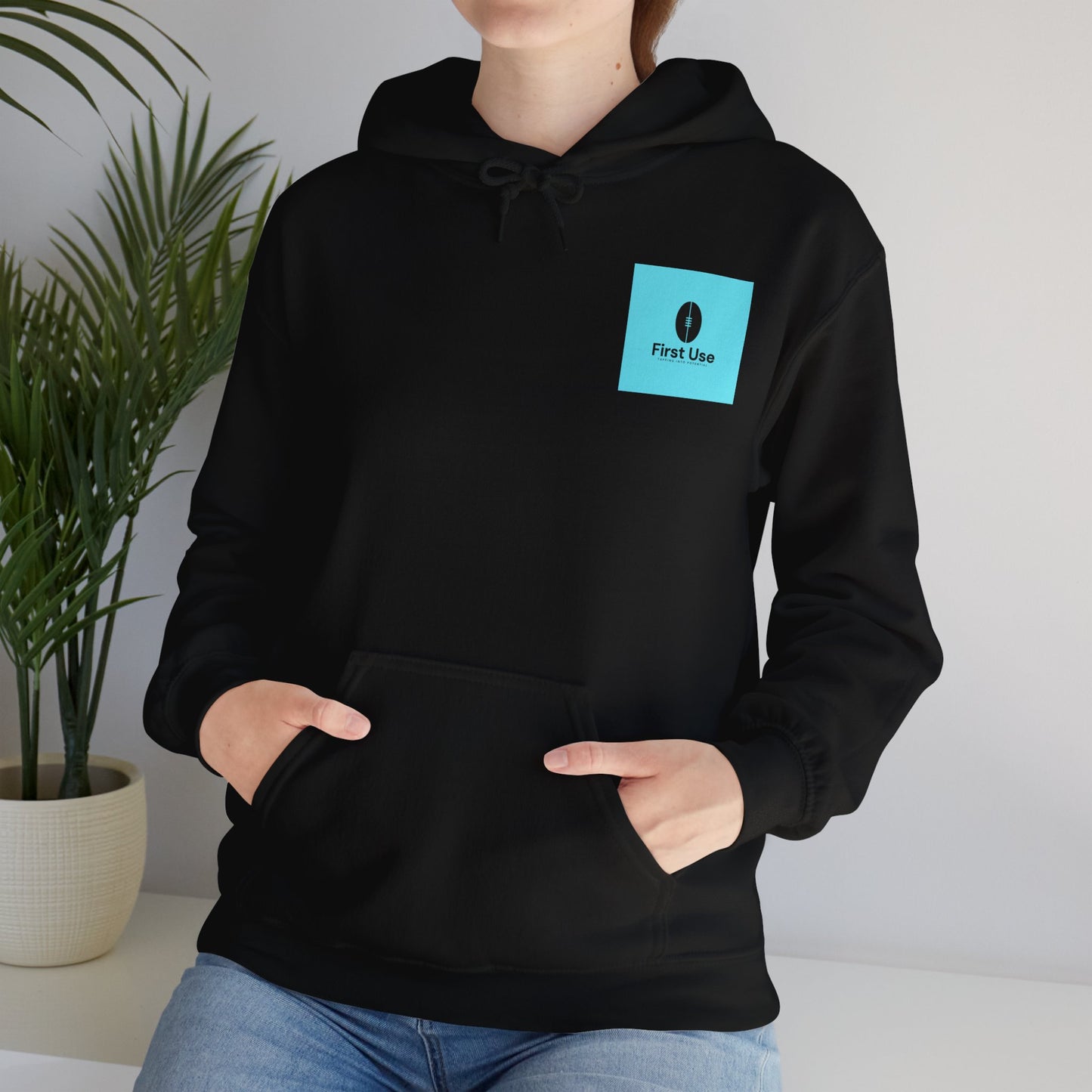 FirstUse Unisex Heavy Blend™ Hoodie