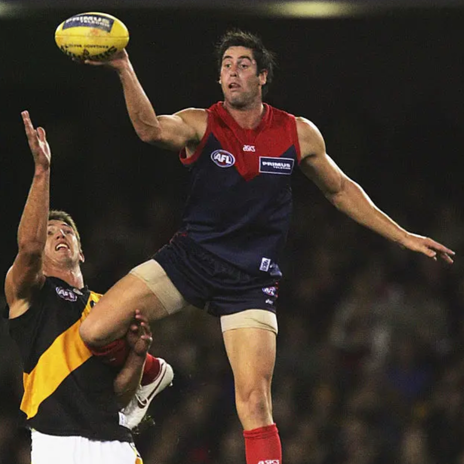 Afl Ruck Jump Book an AFL Ruck Coach – FirstUse